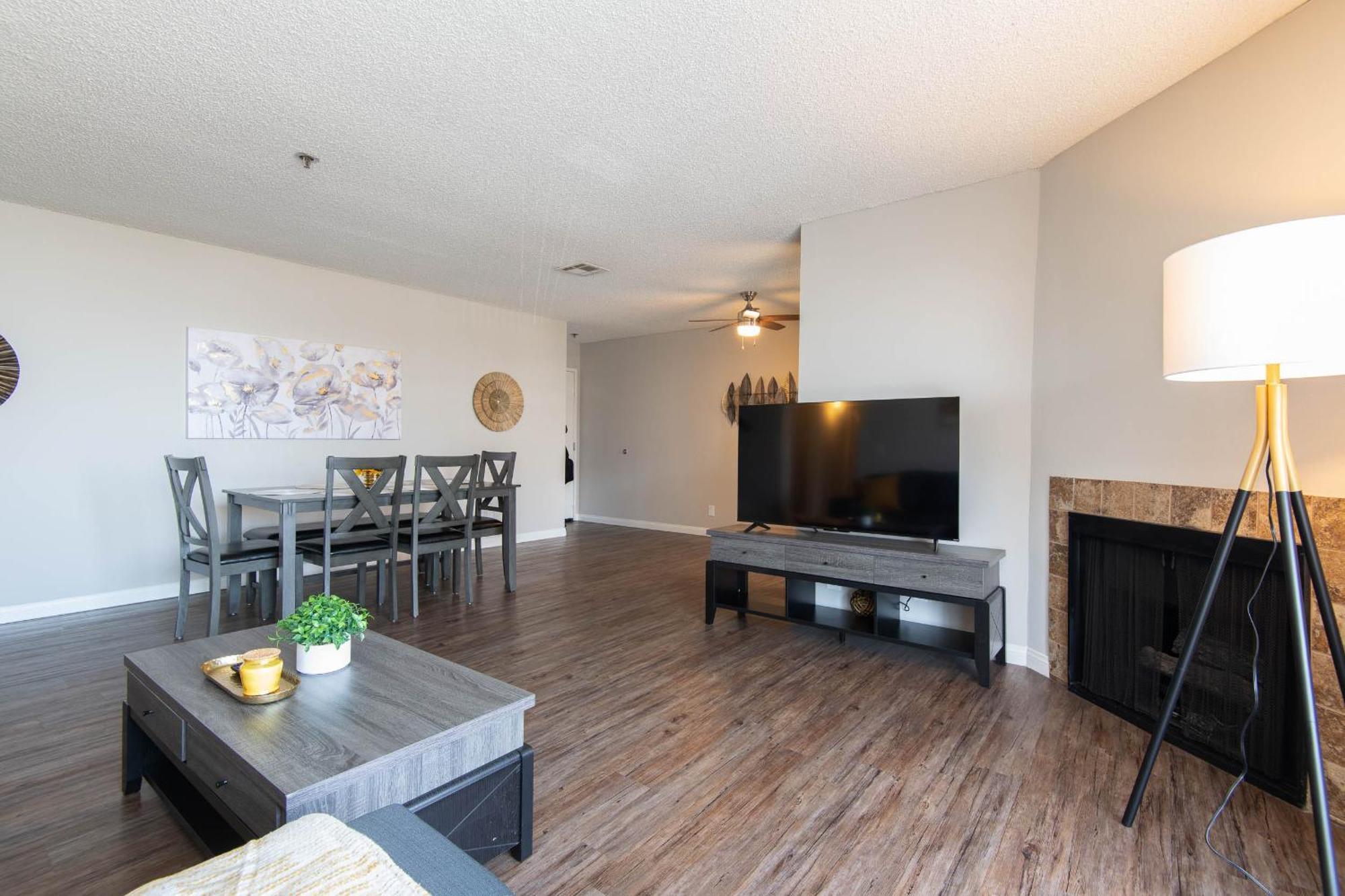 2br Hollywood With Rooftop Pool & Stunning Views Apartamento *